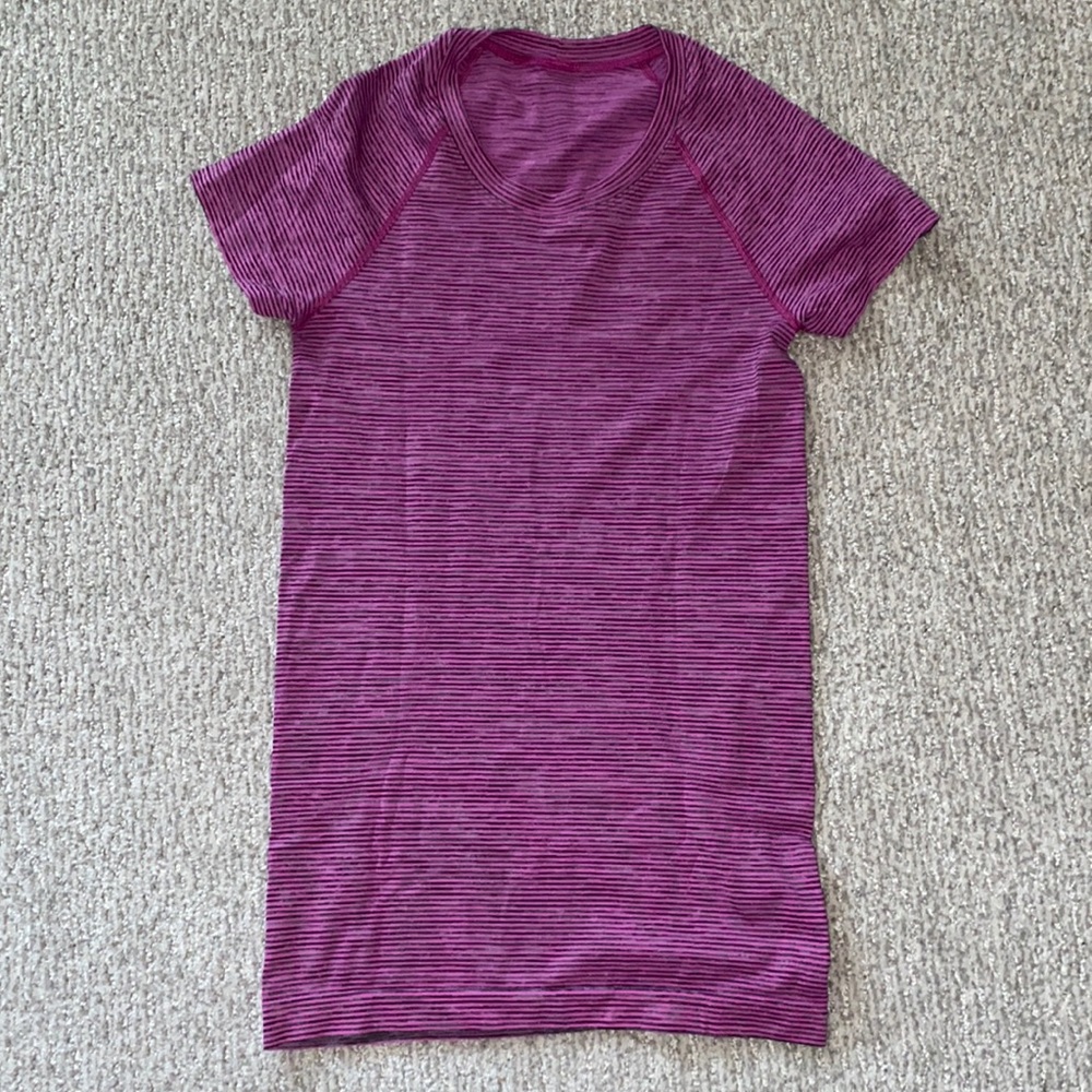 Striped pink Lululemon swiftly tech